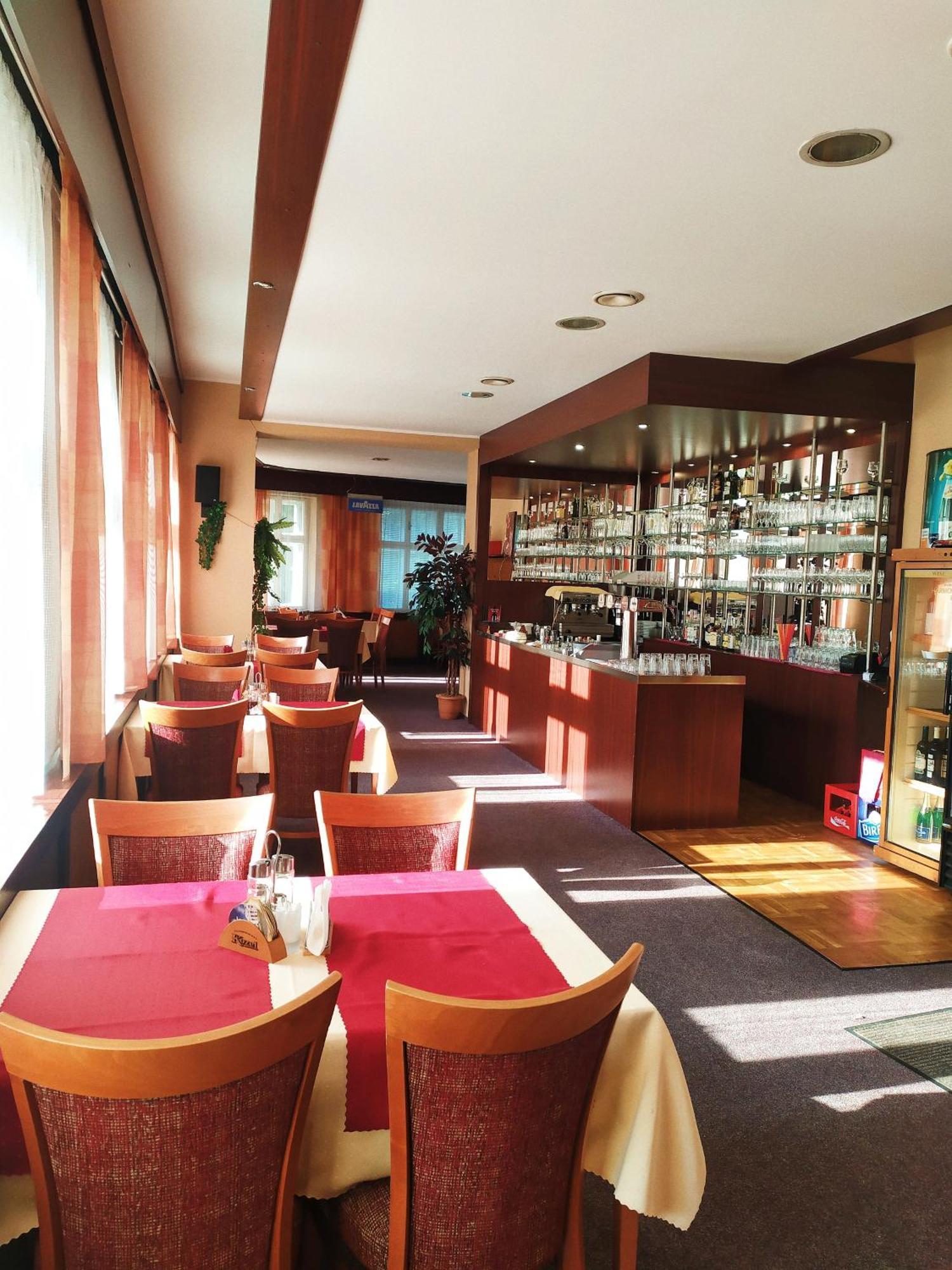 Hotel Grand Tanvald Exterior photo